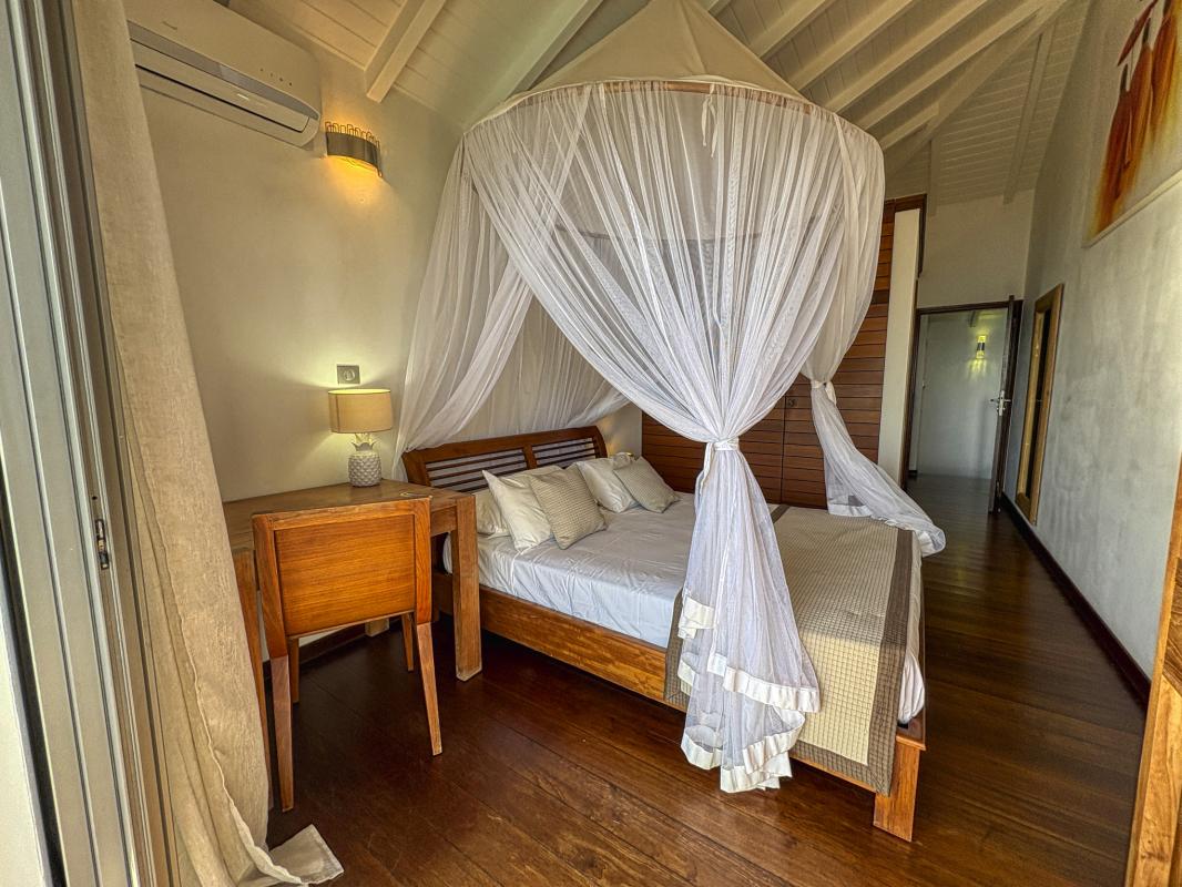 29.Location villa piscine Sainte Anne Guadeloupe_Chambre 1 Etage